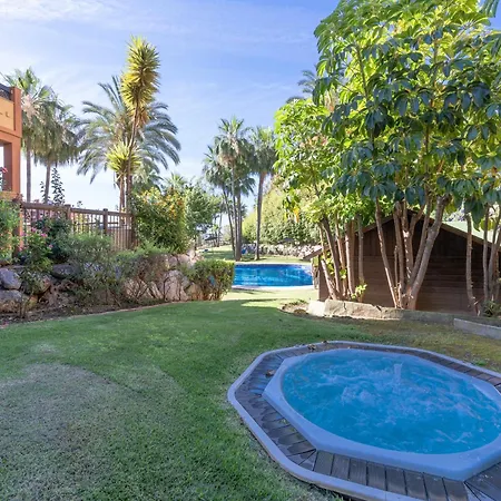 Modern Getaway Daire