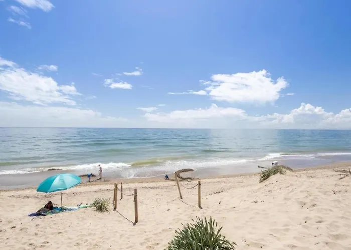 Modern Getaway Apartament Marbella