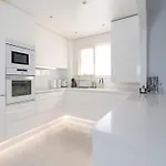 Modern Getaway Apartmán
